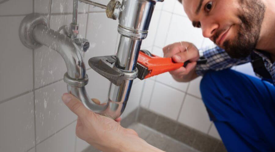 Professional same day plumber services in Raymond, CA